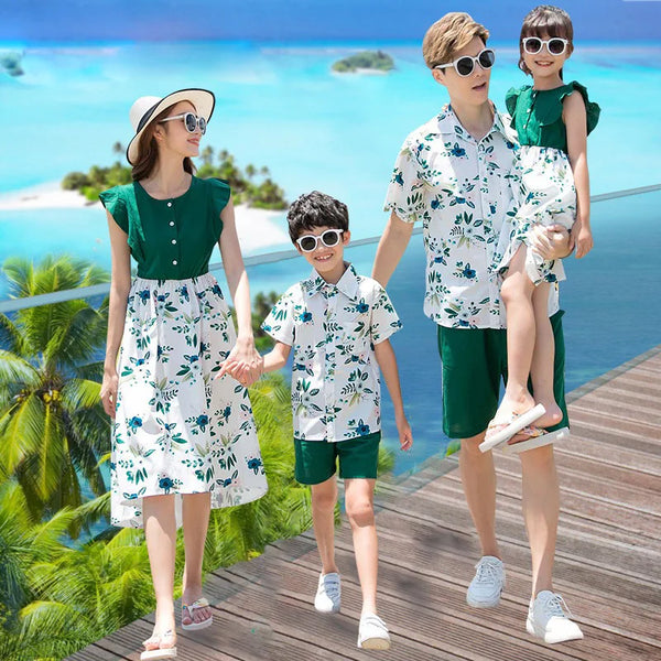 Family Beach Outfits – Stylish dresses for mom and daughter, T-shirt and shorts for dad and son, perfect for seaside holidays!